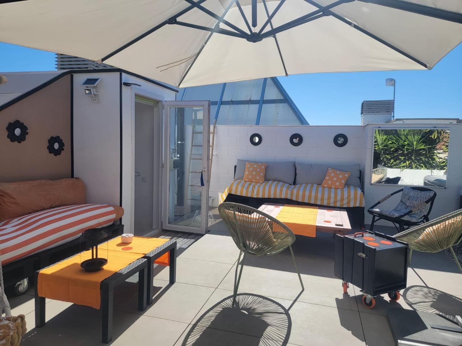 Superbe Appartement Avec Solarium Et Piscine Communautaire 로지즈 외부 사진