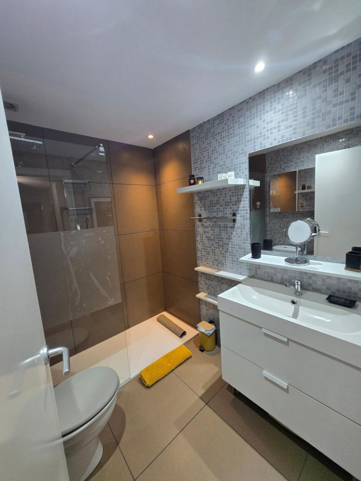 Superbe Appartement Avec Solarium Et Piscine Communautaire 로지즈 외부 사진